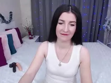 evelingills on Chaturbate