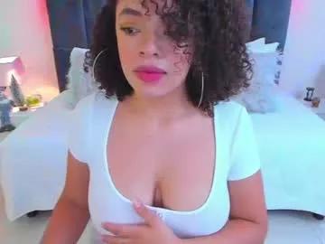 evelyn_lawson from Chaturbate
