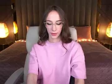 evelyn_rush1 from Chaturbate