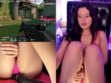 Girls: discover live performances with matured cam models, from teasing to fixations, in a variety of stunning live sex cams.