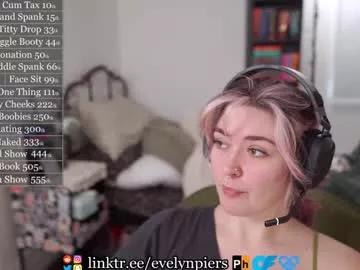 evelynpiers from Chaturbate
