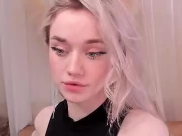 Girls: discover live performances with matured cam models, from teasing to fixations, in a variety of stunning live sex cams.