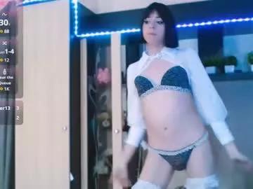 Girls: discover live performances with matured cam models, from teasing to fixations, in a variety of stunning live sex cams.