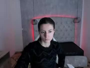 Girls: discover live performances with matured cam models, from teasing to fixations, in a variety of stunning live sex cams.