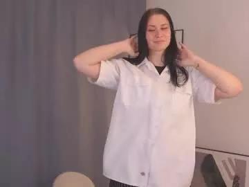 Girls: discover live performances with matured cam models, from teasing to fixations, in a variety of stunning live sex cams.