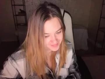 fluffyyummybuns from Chaturbate