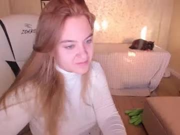 fluffyyummybuns from Chaturbate