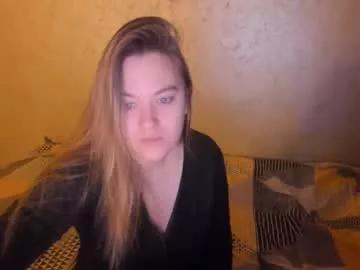 fluffyyummybuns from Chaturbate