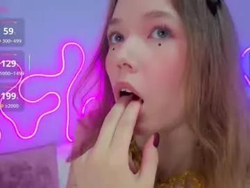 fly_best from Chaturbate is Freechat
