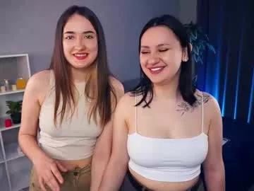 Girls: discover live performances with matured cam models, from teasing to fixations, in a variety of stunning live sex cams.
