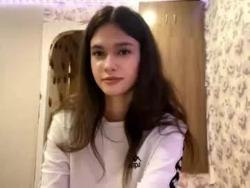 Girls: discover live performances with matured cam models, from teasing to fixations, in a variety of stunning live sex cams.
