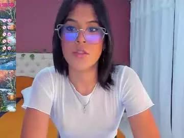 Girls: discover live performances with matured cam models, from teasing to fixations, in a variety of stunning live sex cams.