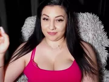 Girls: discover live performances with matured cam models, from teasing to fixations, in a variety of stunning live sex cams.