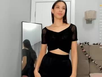 Girls: discover live performances with matured cam models, from teasing to fixations, in a variety of stunning live sex cams.