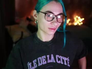 Girls: discover live performances with matured cam models, from teasing to fixations, in a variety of stunning live sex cams.