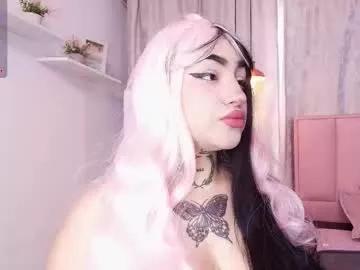 Girls: discover live performances with matured cam models, from teasing to fixations, in a variety of stunning live sex cams.
