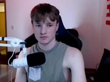 gucciboi4 from Chaturbate