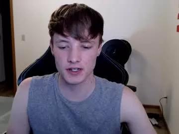 gucciboi4 from Chaturbate