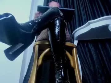 halley_raven from Chaturbate is Freechat