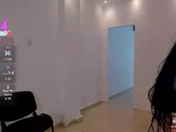 Girls: discover live performances with matured cam models, from teasing to fixations, in a variety of stunning live sex cams.