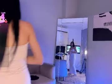 Girls: discover live performances with matured cam models, from teasing to fixations, in a variety of stunning live sex cams.