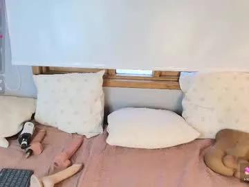 Girls: discover live performances with matured cam models, from teasing to fixations, in a variety of stunning live sex cams.