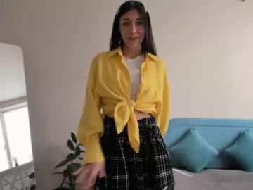 Girls: discover live performances with matured cam models, from teasing to fixations, in a variety of stunning live sex cams.