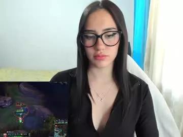 Girls: discover live performances with matured cam models, from teasing to fixations, in a variety of stunning live sex cams.