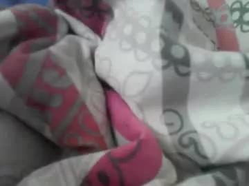 heelstoesnylon from Chaturbate