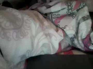 heelstoesnylon from Chaturbate