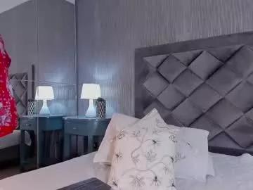 Girls: discover live performances with matured cam models, from teasing to fixations, in a variety of stunning live sex cams.