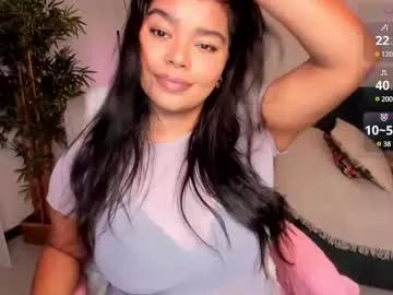Girls: discover live performances with matured cam models, from teasing to fixations, in a variety of stunning live sex cams.
