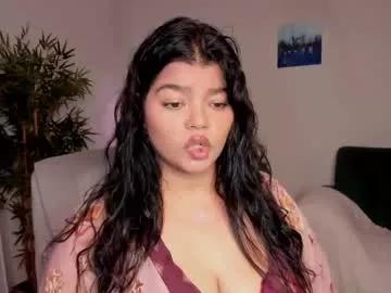 Girls: discover live performances with matured cam models, from teasing to fixations, in a variety of stunning live sex cams.