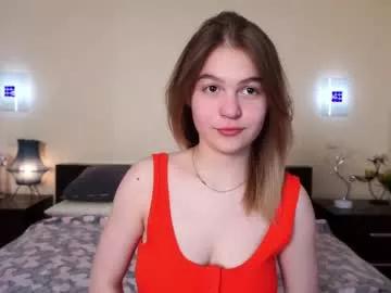 helenmoors from Chaturbate
