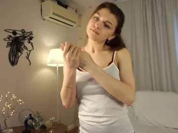helenmoors from Chaturbate
