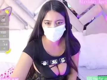 Girls: discover live performances with matured cam models, from teasing to fixations, in a variety of stunning live sex cams.