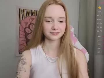 hillikitt from Chaturbate