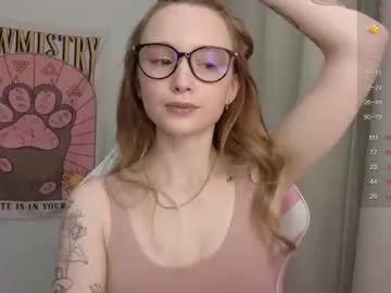 hillikitt from Chaturbate