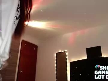 Girls: discover live performances with matured cam models, from teasing to fixations, in a variety of stunning live sex cams.