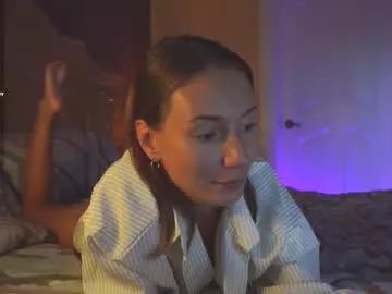 Girls: discover live performances with matured cam models, from teasing to fixations, in a variety of stunning live sex cams.