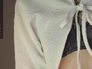 hoolybunny from Chaturbate