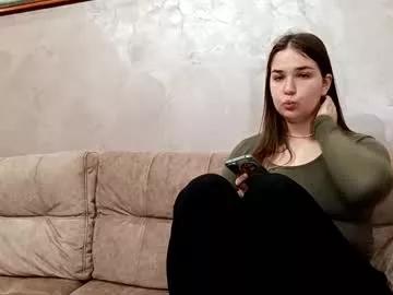Girls: discover live performances with matured cam models, from teasing to fixations, in a variety of stunning live sex cams.