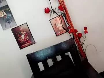 Girls: discover live performances with matured cam models, from teasing to fixations, in a variety of stunning live sex cams.