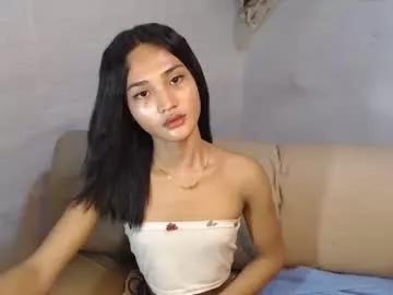 Girls: discover live performances with matured cam models, from teasing to fixations, in a variety of stunning live sex cams.