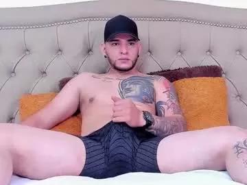 Girls: discover live performances with matured cam models, from teasing to fixations, in a variety of stunning live sex cams.