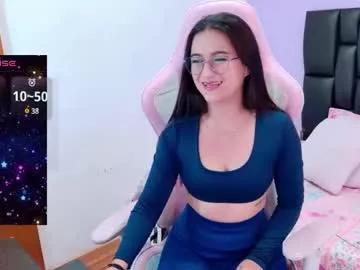 Girls: discover live performances with matured cam models, from teasing to fixations, in a variety of stunning live sex cams.