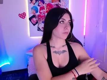 Girls: discover live performances with matured cam models, from teasing to fixations, in a variety of stunning live sex cams.