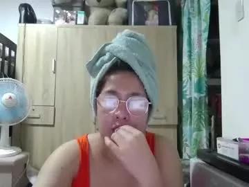 immaculate02 from Chaturbate