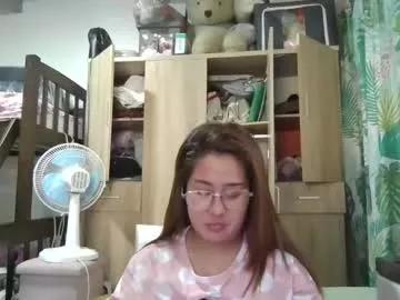 immaculate02 from Chaturbate