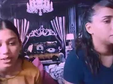 Girls: discover live performances with matured cam models, from teasing to fixations, in a variety of stunning live sex cams.